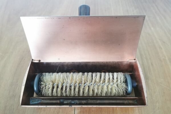 Tischkehrer, Roller Perk – Bild 4